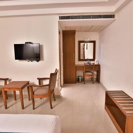 Vishnu Inn Guruvāyūr Exterior foto